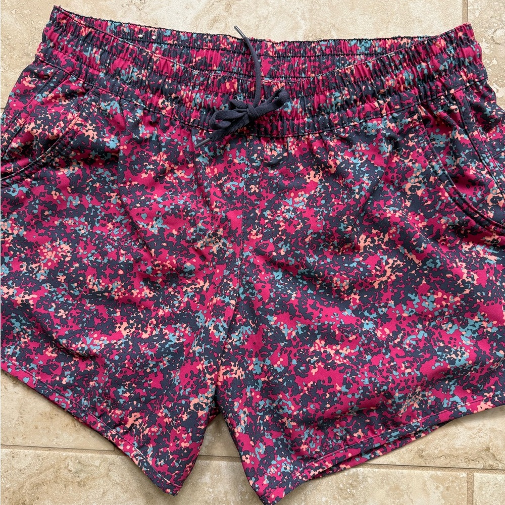 Columbia Women's Multicolor Athletic Shorts Size Med